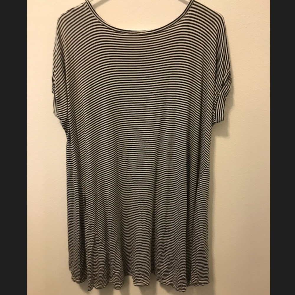 striped top